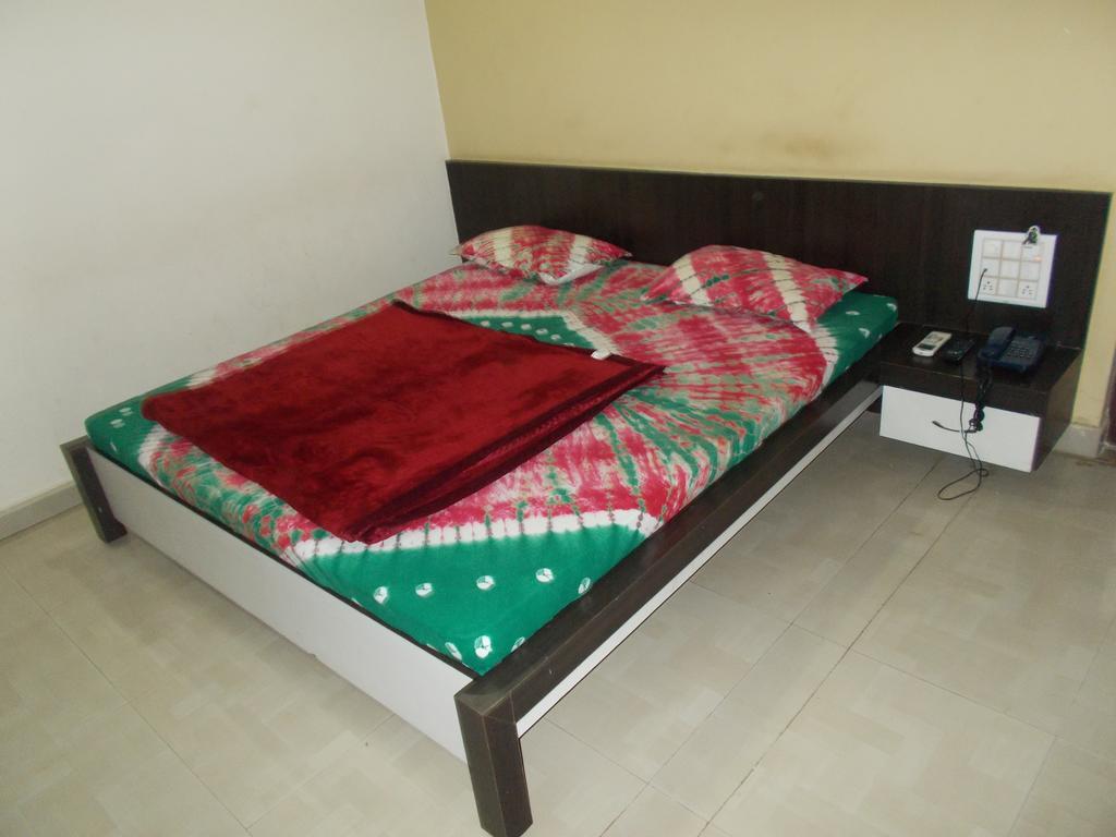 Hotel Rudraksh Virani Extérieur photo